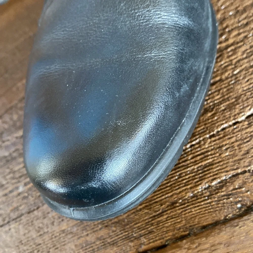 Ecco Black Slip On Leather Loafer